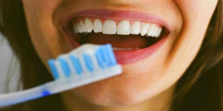 How To Keep Your Teeth Healthy & White Without Seeing A Dentist How To Keep Your Teeth Healthy & White Without Seeing A Dentist