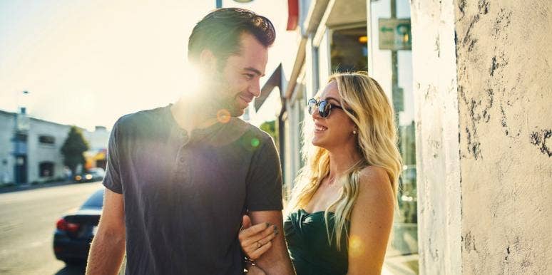 How To Be A Good Girlfriend - 11 Ways To Be Even Better boyfriend and girlfriend looking into each other's eyes