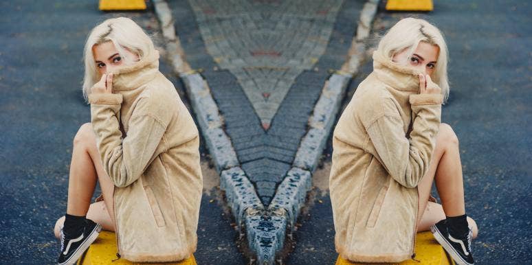 5 Extroverted Zodiac Signs & How To Be A Quiet Introvert, Per Astrology 5 Extroverted Zodiac Signs & How To Be A Quiet Introvert, Per Astrology
