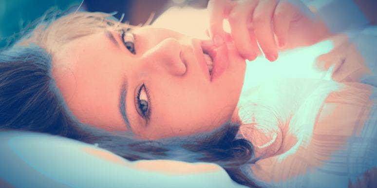 How To Finger Yourself: Female Masturbation Tips woman learning female masturbation tips