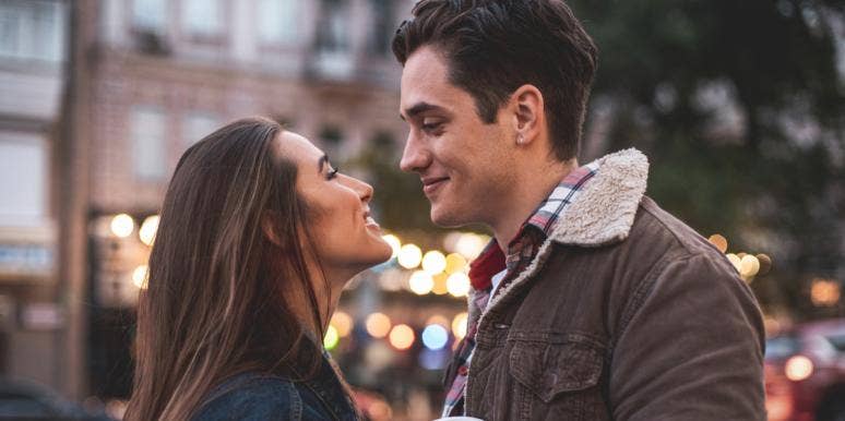 9 Secrets Couples In Happy, Healthy Relationships Never Keep man and woman flirting