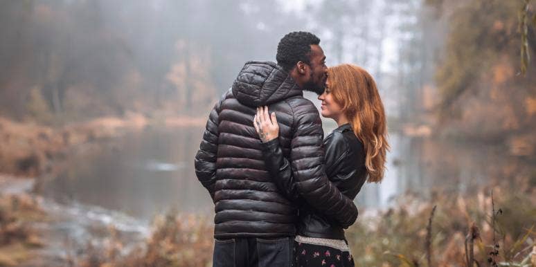 5 Ways To Figure Out What You Really Need In A Relationship woman and man embracing