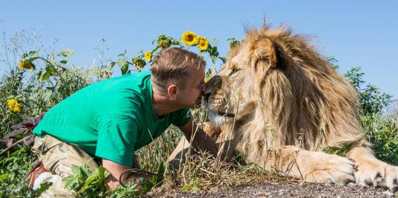 How To Make A Leo Man Obsessed With You How To Make A Leo Man Obsessed With You