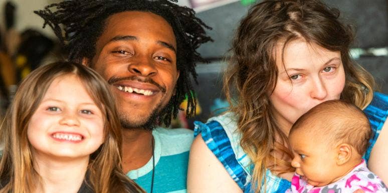 The One Way Parents Can Make Sure They're Raising Honest, Understanding Kids The One Way Parents Can Make Sure They're Raising Honest, Understanding Kids