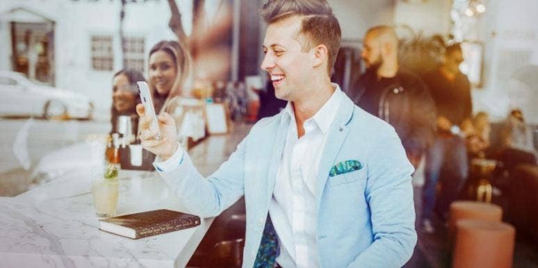 How To Tell A Girl Or Guy You Like Them Using Body Language & Nonverbal Communication How To Tell A Girl Or Guy You Like Them Using Body Language & Nonverbal Communication