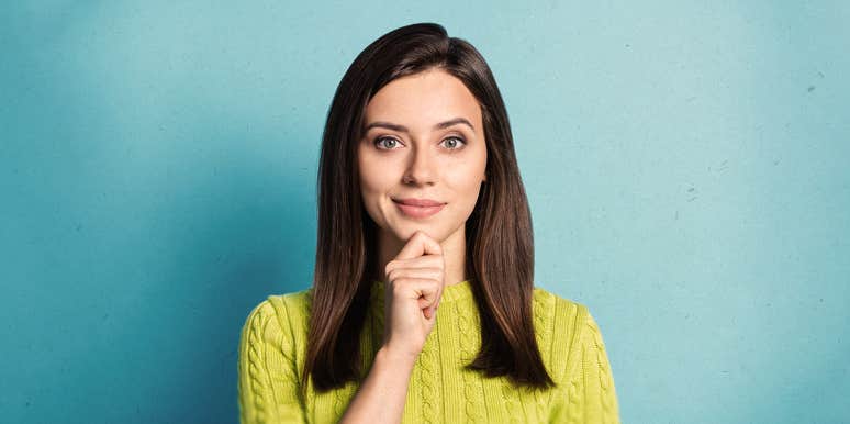 How Your Intelligence Type Determines Who You Love woman that looks smart