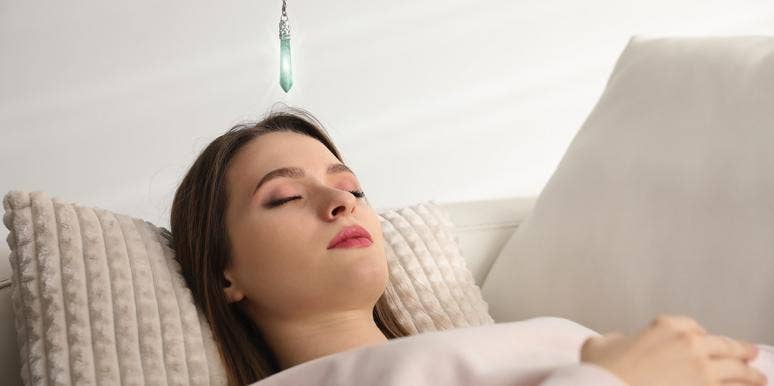 Does Hypnosis Work? What Happened When I Tried Hypnotherapy For Anxiety & Depression woman being hypotized
