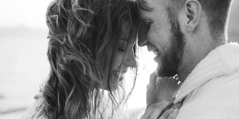 If Your Guy Has These 10 Qualities, Don't Ever Lose Him happy couple