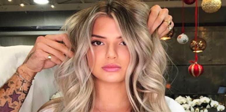 Who Is Alissa Violet? New Details About The Youtuber Who Made A Bold Fashion Choice At Coachella