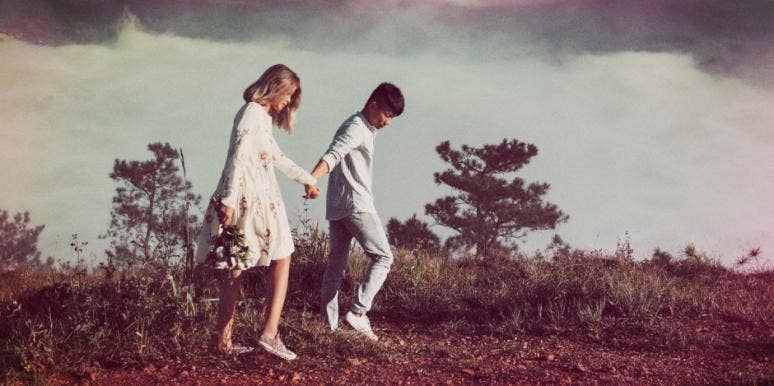 Why Non-Sexual Touching Is Needed For Intimacy In A Healthy Relationship Why Non-Sexual Touching Is Needed For Intimacy In A Healthy Relationship