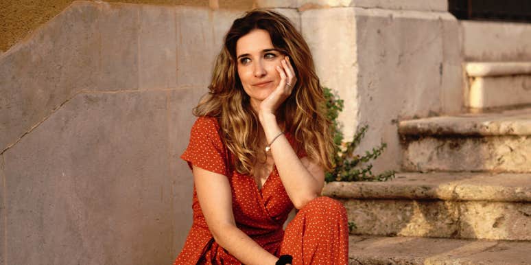 ISTJ Personality Type: Positive & Negative Traits, Compatibility & Best Careers woman sitting on a stoop