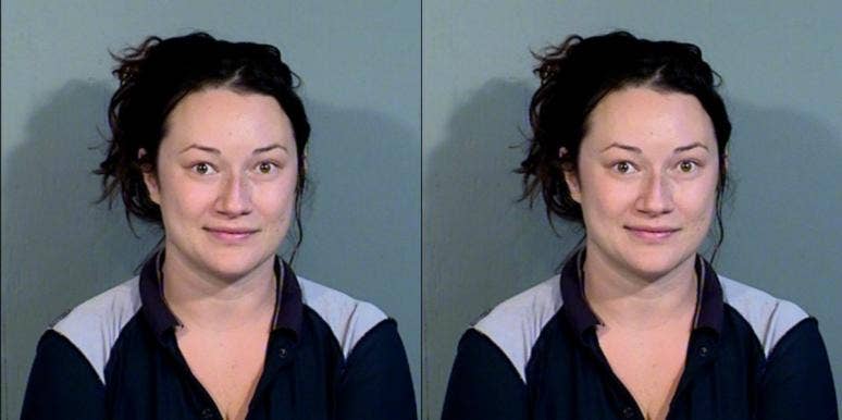 Woman Sent 65,000 Texts To A Man After Their First Date And Then Broke Into His House To Take A Bath Woman Sent 65,000 Texts To A Man After Their First Date And Then Broke Into His House To Take A Bath
