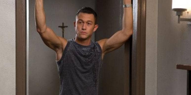 Celebrity Sex: Does Joseph Gordon-Levitt Strip Down In 'Don Jon?' Celebrity Sex: Does Joseph Gordon-Levitt Strip Down In 'Don Jon?'