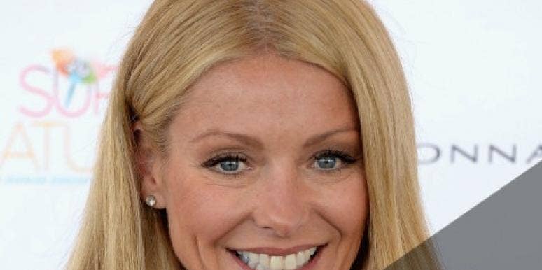 Exclusive! Kelly Ripa On Her Marriage To Mark Consuelos & More Exclusive! Kelly Ripa On Her Marriage To Mark Consuelos & More