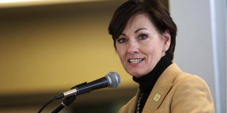 Who Is Kim Reynolds's Husband? Everything To Know About Kevin Reynolds Who Is Kim Reynolds's Husband? Everything To Know About Kevin Reynolds