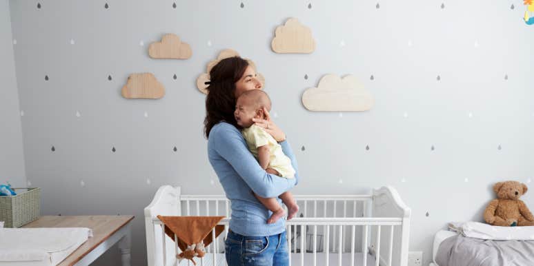 Man Asks If He Was Wrong For Telling 'Inconsiderate' Neighbors To Make Their Baby Stop Crying Baby crying
