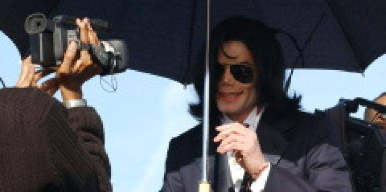 Michael Jackson Was A Gay Crossdresser? michael jackson gay crossdress las vegas construction worker