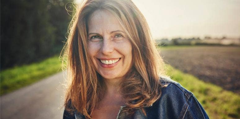 Go From Midlife Crisis To Midlife Babe In 10 Steps woman going through a midlife crisis