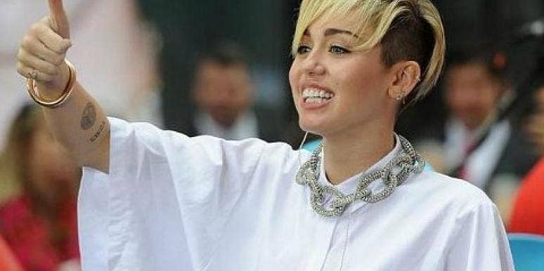Celebrity Sex: Miley Cyrus Is Offered A Porn Deal Celebrity Sex: Miley Cyrus Is Offered A Porn Deal