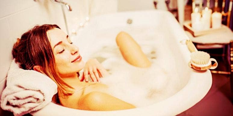 How To Live In The Moment, Be Present & Love Yourself Through Mindfulness How To Live In The Moment, Be Present & Love Yourself Through Mindfulness