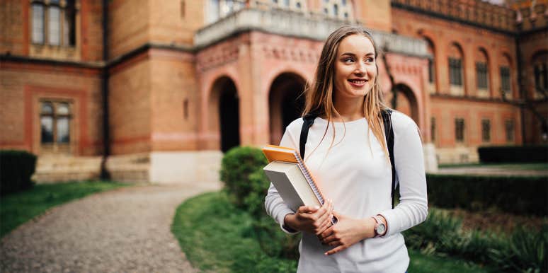 The One Thing Nobody Tells You You’ll Miss The Most After College college student