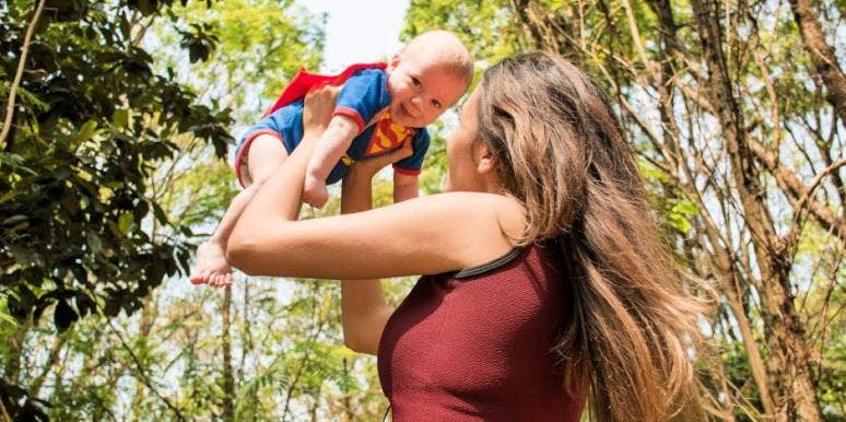 Why Women With A Low Waist-To-Hip Ratio Have Smarter Kids, According Science Why Women With A Low Waist-To-Hip Ratio Have Smarter Kids, According Science