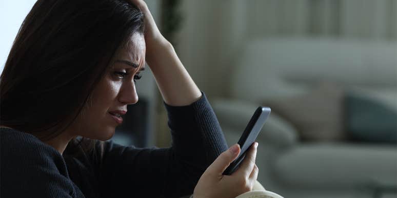 The Most Heart Breaking and Eye-Opening Facebook Post I’ve Ever Read sad woman looking at phone