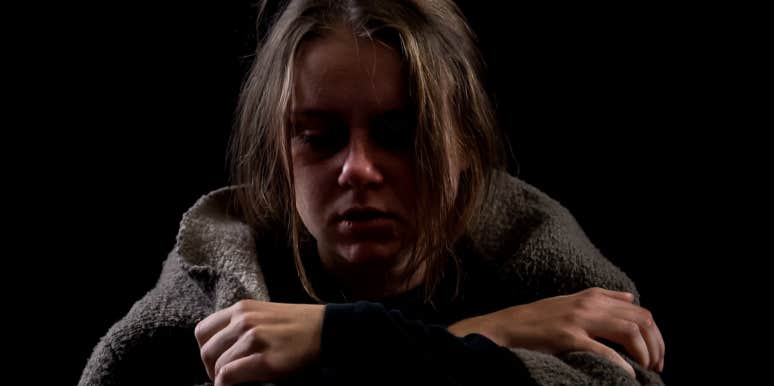 I Was Addicted To Oxycontin — And Almost Died Withdrawing From It woman having withdrawal symptoms