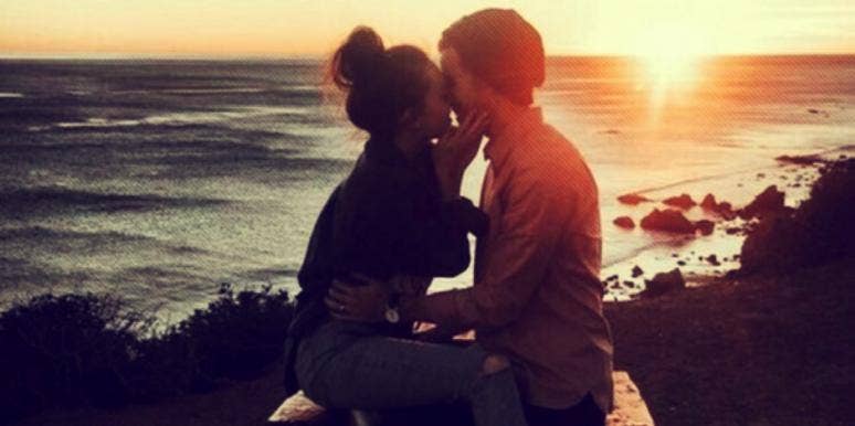 13 Indisputable Signs You're In Love 13 Indisputable Signs You're In Love