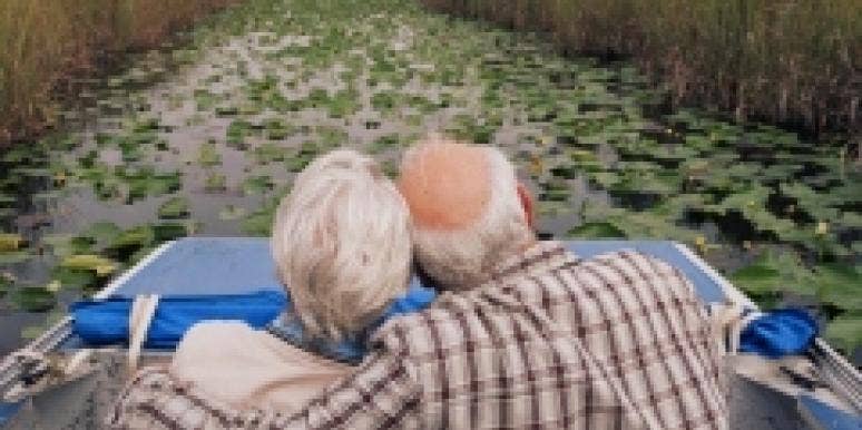 Couple Celebrates 81st Anniversary, Shares Tips old couple