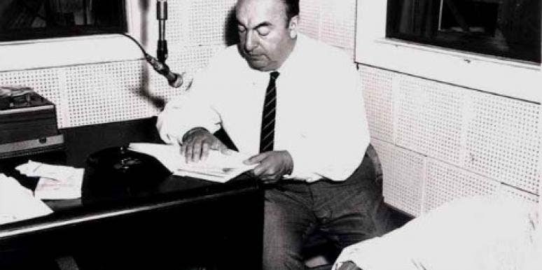 7 Pablo Neruda Poems About Love Will Make Your Heart Pound Yourtango