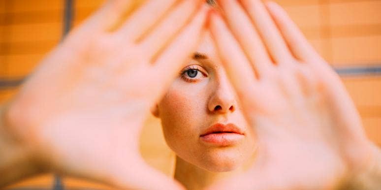 If He Triggers These 7 Feelings, He's Not The Right Guy For You If He Triggers These 7 Feelings, He's Not The Right Guy For You