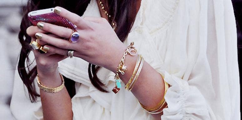 woman-phone woman-phone