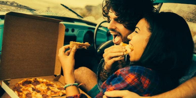 What Kind Of Pizza You Are, According To Your Zodiac Sign