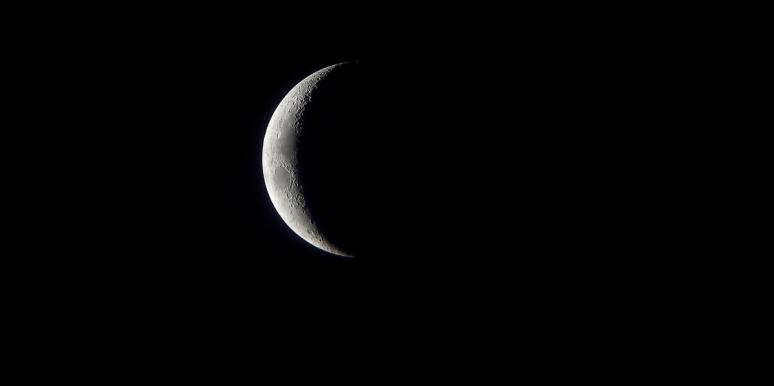 Quarter Moon In Libra Horoscopes For All Zodiac Signs, December 26, 2021 Quarter Moon In Libra Horoscopes For All Zodiac Signs, December 26, 2021