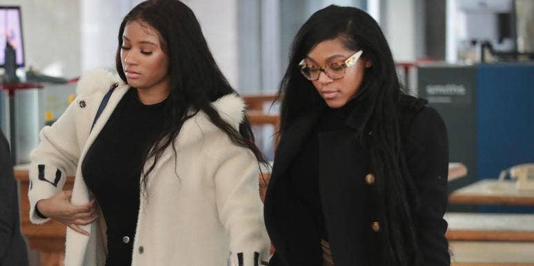 Who is Azriel Clary? New Details About R. Kelly's Girlfriend — Including Her Suicide Pact Who is Azriel Clary? New Details About R. Kelly's Girlfriend — Including Her Suicide Pact