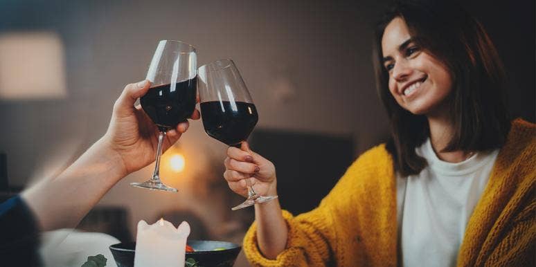 5 Healthy Reasons To Drink Red Wine Every Single Night drinking red wine at dinner