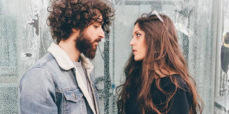 4 Cruel Types Of Nonverbal Communication & Body Language Cues That Cause Serious Relationship Problems 4 Cruel Types Of Nonverbal Communication & Body Language Cues That Cause Serious Relationship Problems