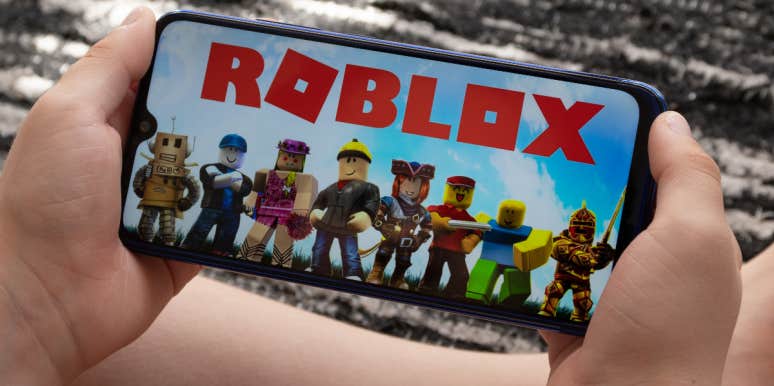 13-Year-Old Girl Kidnapped By Man She Met On Roblox Kid playing Roblox