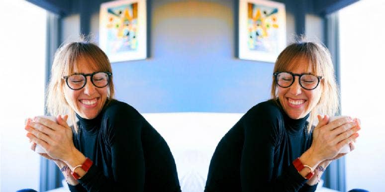 Why Sarcasm Is Linked To Intelligence, According To Science smart sarcastic woman