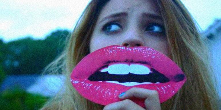 Ways You Scare Off The Men You're Dating Ways You Scare Off The Men You're Dating