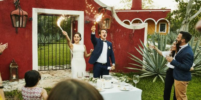 20 Fun Wedding Send Off Ideas To Perfectly Close Out The Party 