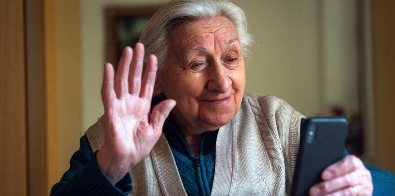 Elderly woman on the phone