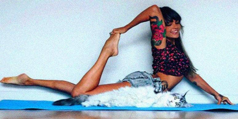 Yoga Poses To Do Before Bed For Better Sex 