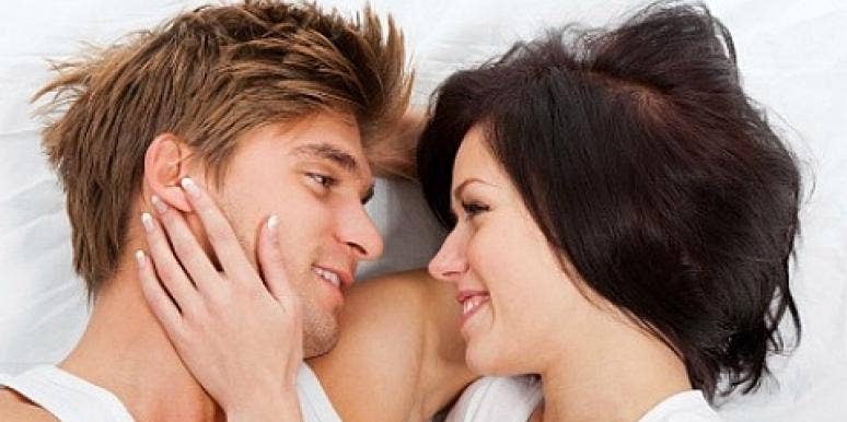 Clear The Calendar! These Are The Best Nights For Sex couple in bed