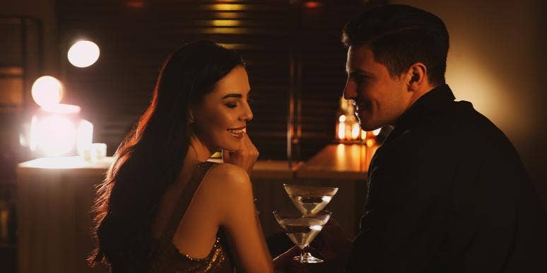 What Sexual Attraction Feels Like: 10 Signs To Look For woman and man flirting