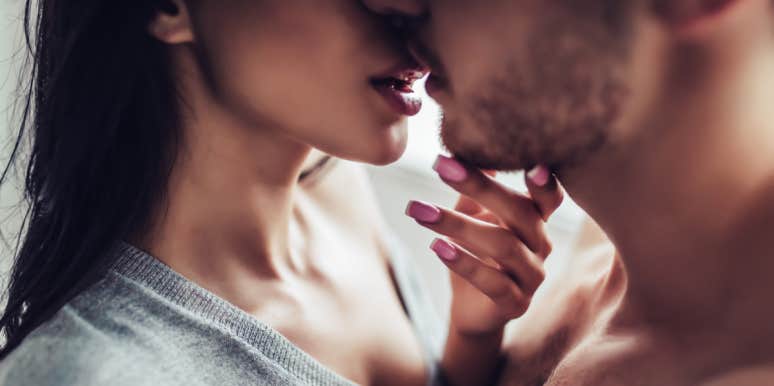 Signs you were with a sexual vampire woman and man about to kiss