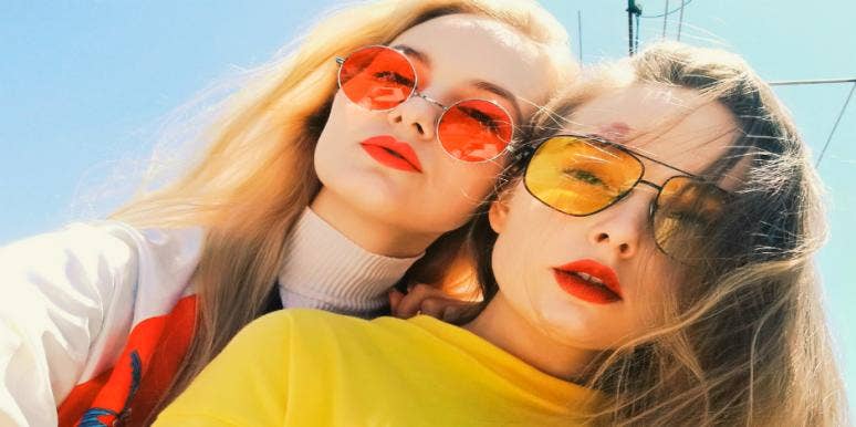 15 Shady Signs He's Over You (But Too Scared To Dump You) 15 Shady Signs He's Over You (But Too Scared To Dump You)