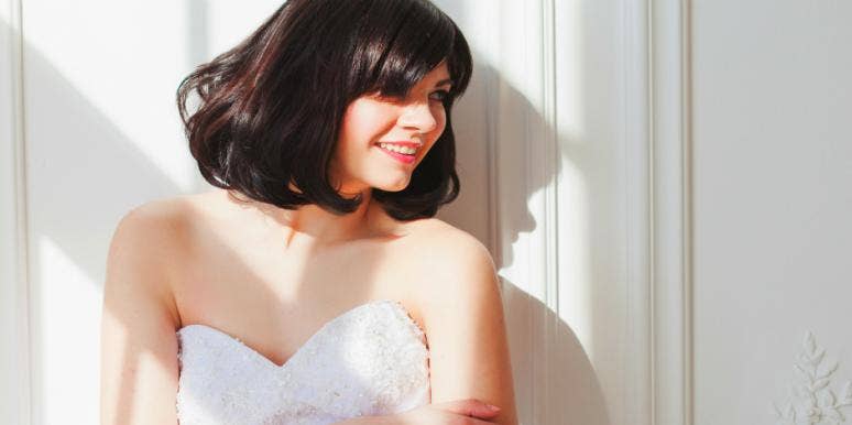 15 Best Wedding Hairstyles For Short Hair | YourTango