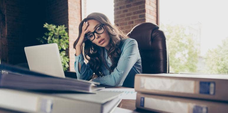 8 Signs You Should Quit Your Job To Find Something That Makes You Happy should i quit my job